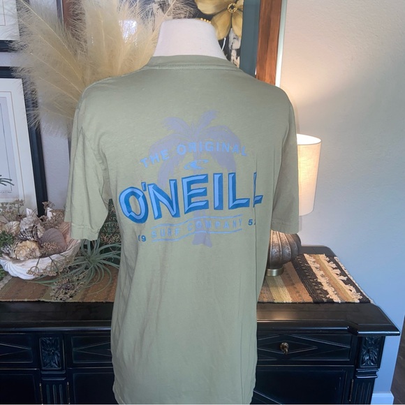 DONATING SOON O’Neill Tee - Picture 2 of 3